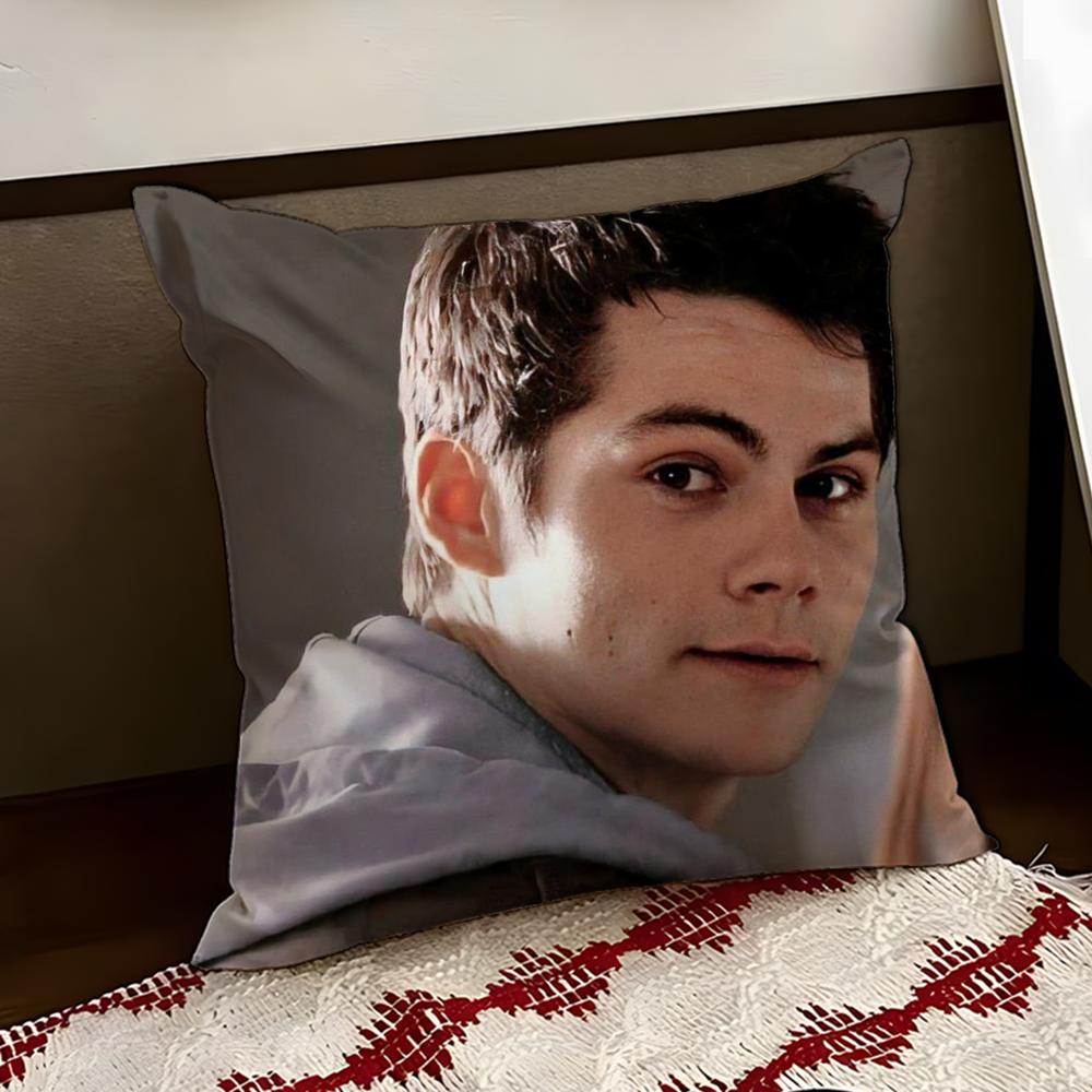 DDylan OBrienS Cushion Cover Reversible Soft Durable Pillow Cover Home Car MultiScene Use for Daily Comfort 30X30cm
DDylan OBrienS Cushion Cover Reversible Soft Durable Pillow Cover Home Car MultiScene Use for Daily Comfort 30X30cm