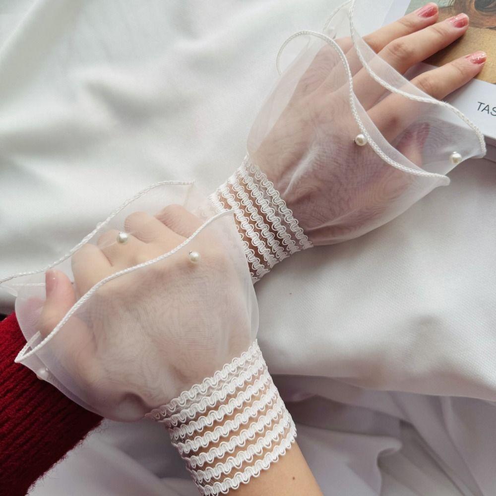Detachable Fake Pleated Cuff Lace Sleeve Horn Cuffs Decoration Women s Daily Wear білий
Detachable Fake Pleated Cuff Lace Sleeve Horn Cuffs Decoration Women s Daily Wear білий