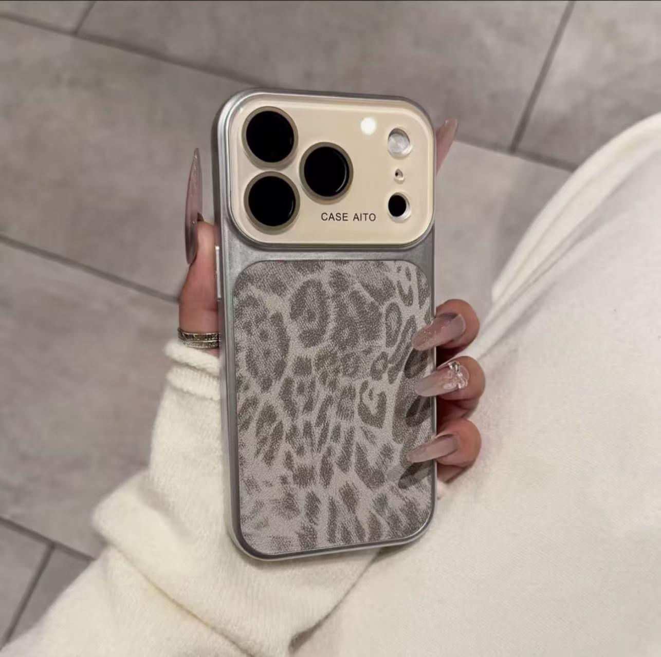 Wine Red Leopard Print Apple 17 Pro Large Window Drop-Proof Phone Case - New Style, 16/15/14 Compatible 17 Pro Max серый
Wine Red Leopard Print Apple 17 Pro Large Window Drop-Proof Phone Case - New Style, 16/15/14 Compatible 17 Pro Max серый