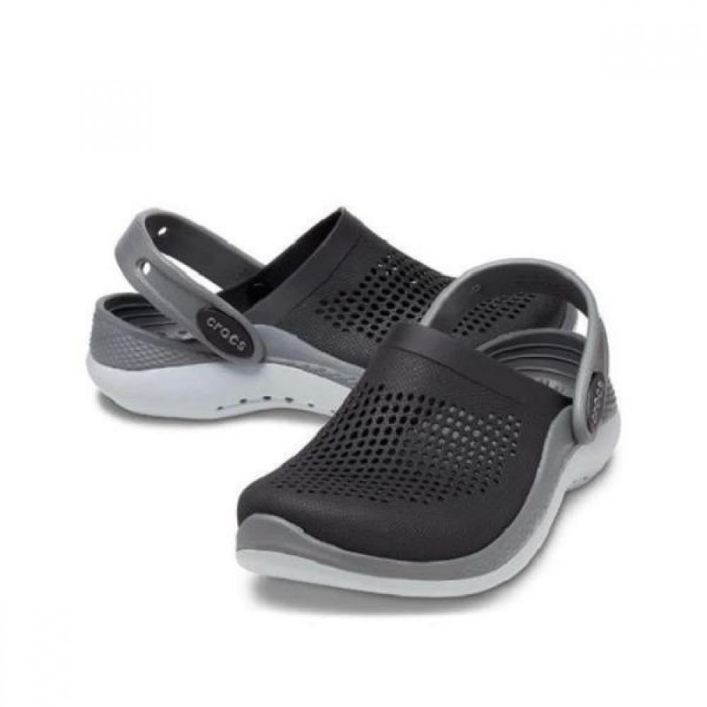 Crocs Kids Save Zone 05 Light Ride 360 Sandal Clog 20 black/130
Crocs Kids Save Zone 05 Light Ride 360 Sandal Clog 20 black/130