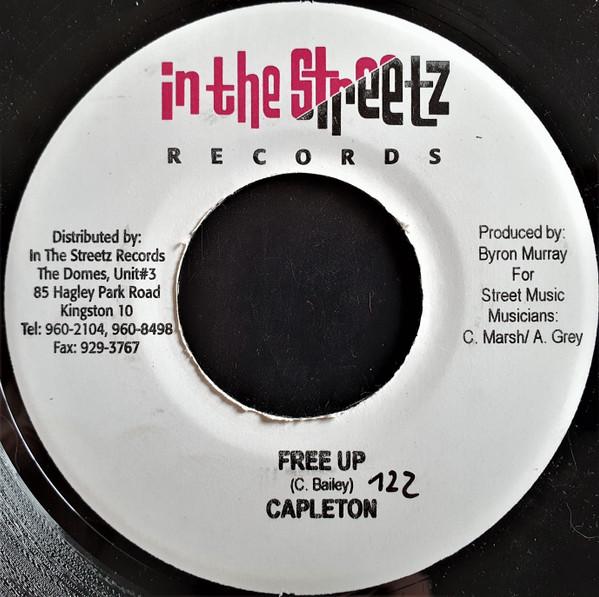 7inch Record CAPLETON - Free Up NONE In The Streetz 2004 Jamaica Reggae, Ska & Dub Used
7inch Record CAPLETON - Free Up NONE In The Streetz 2004 Jamaica Reggae, Ska & Dub Used