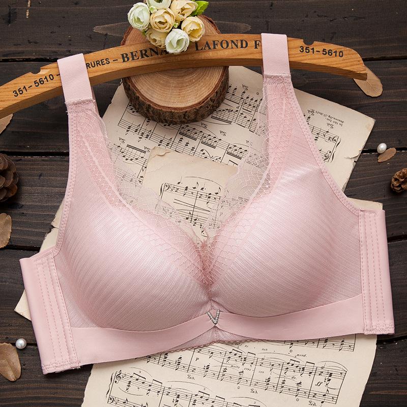 October follows spring and summer, no steel rims, bras gather, small breasts, medium and thick bras, no magnetism, through security inspection 40/90AB
October follows spring and summer, no steel rims, bras gather, small breasts, medium and thick bras, no magnetism, through security inspection 40/90AB