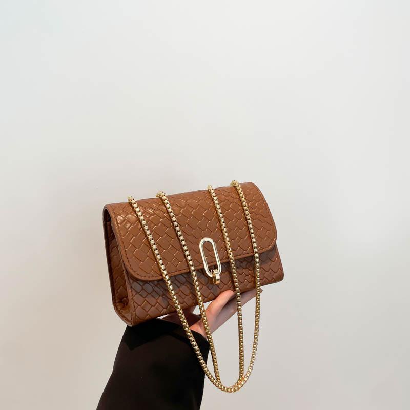 Сумка высокой ценности женская 2025 весна новая модная цепочка маленькая квадратная сумка однотонная простая и универсальная женская сумка коричневый
