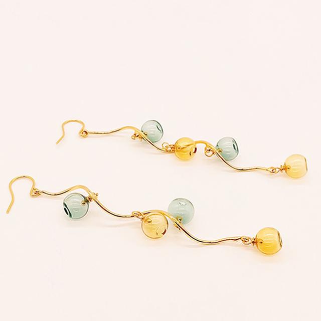 Оригинальные серьги-шарики из выдувного стекла ручной работы для женщин, уникальные длинные серьги-капли смешанного цвета, модные ювелирные серьги-пузыри
Оригинальные серьги-шарики из выдувного стекла ручной работы для женщин, уникальные длинные серьги-капли смешанного цвета, модные ювелирные серьги-пузыри