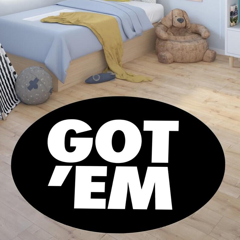 Round Rug With Sneaker Cool Black And White Shoe Carpet Boys Bedroom Unique Gift For Sneakerheads Man Cave Rug Shoes Room Rug 80x80cm
Round Rug With Sneaker Cool Black And White Shoe Carpet Boys Bedroom Unique Gift For Sneakerheads Man Cave Rug Shoes Room Rug 80x80cm