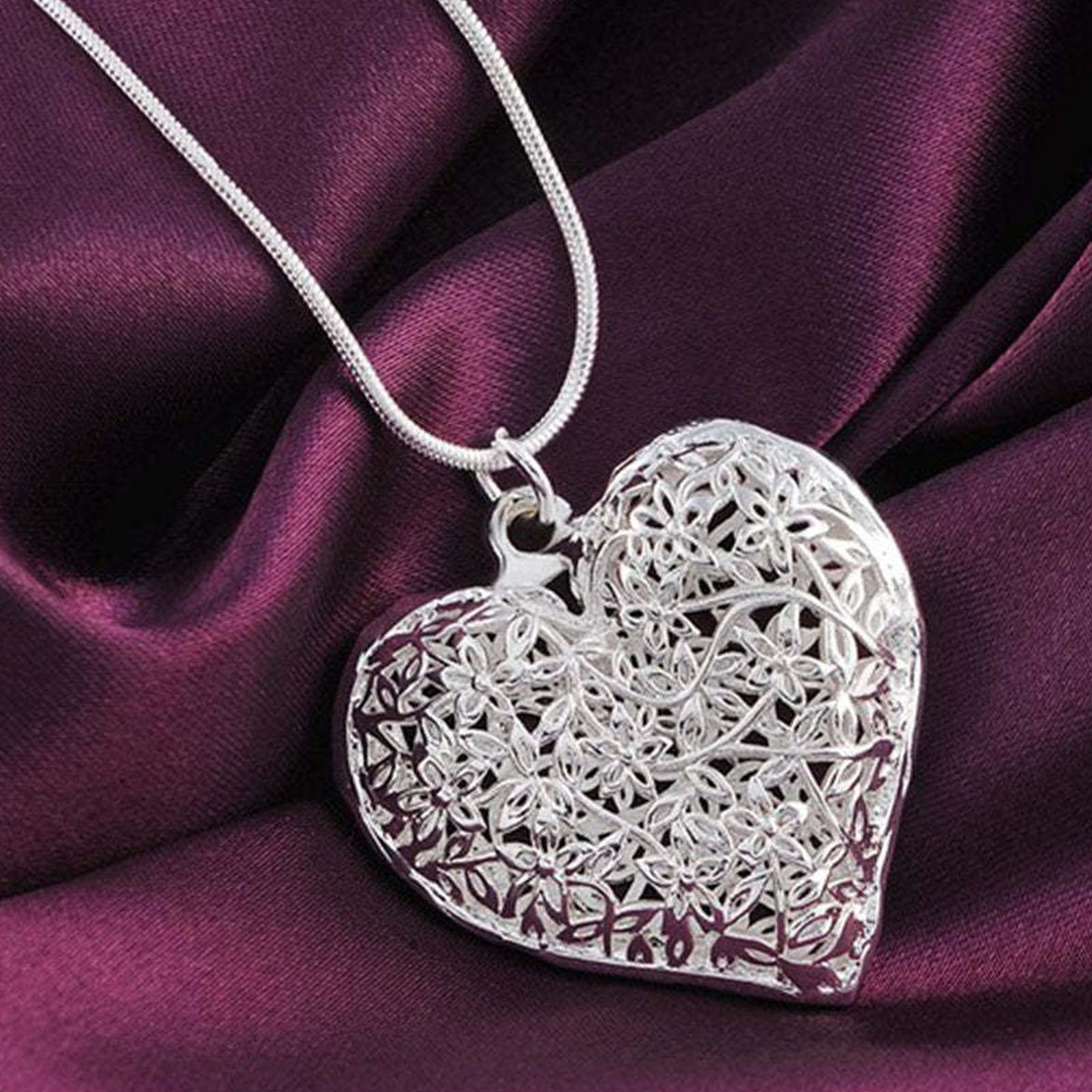 Copper 1Carved Heart Pendant Snake Chain Necklace For Women Fashion Wedding Party Charm Jewelry 65cm
Copper 1Carved Heart Pendant Snake Chain Necklace For Women Fashion Wedding Party Charm Jewelry 65cm