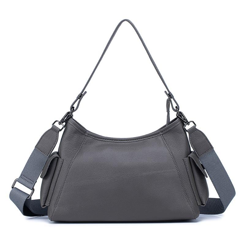 The first layer of cowhide casual versatile women s bag large-capacity new shoulder underarm messenger bag genuine leather women s mother bag сірий колір
The first layer of cowhide casual versatile women s bag large-capacity new shoulder underarm messenger bag genuine leather women s mother bag сірий колір