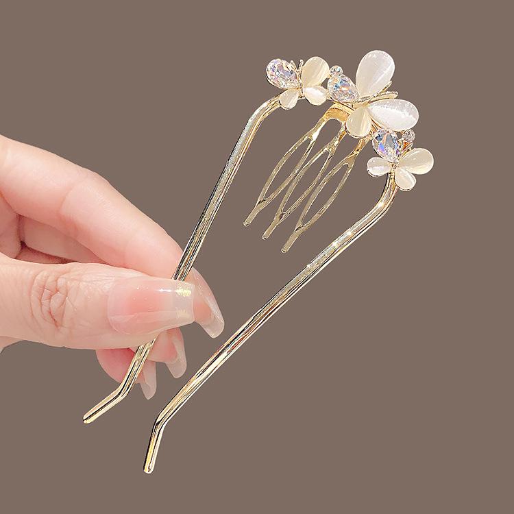 Elegant Cat s Eye Rhinestone Butterfly Hairpin: Women s Modern Updo U-Shaped Comb, Ancient Style 2024
Elegant Cat s Eye Rhinestone Butterfly Hairpin: Women s Modern Updo U-Shaped Comb, Ancient Style 2024