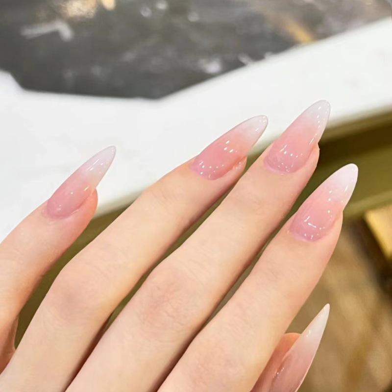 Ручної роботи Короткі Нюдові Градієнтні Крижано-Прозорі Наклейки для Нігтів
Ручної роботи Короткі Нюдові Градієнтні Крижано-Прозорі Наклейки для Нігтів