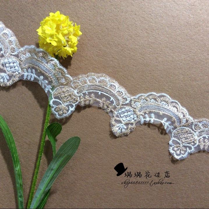 Кружево Кружево Бежевое + Золотая нить Кружево Кружево Ткань для свадебного платья Фата Головной убор Аксессуары для DIY Ткань beige + gold thread, one meter price.
Кружево Кружево Бежевое + Золотая нить Кружево Кружево Ткань для свадебного платья Фата Головной убор Аксессуары для DIY Ткань beige + gold thread, one meter price.