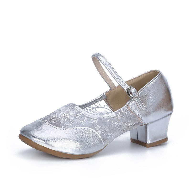 2025 new mesh square dance shoes dancing shoes women s soft-soled dance shoes summer dance shoes training teacher shoes 42
2025 new mesh square dance shoes dancing shoes women s soft-soled dance shoes summer dance shoes training teacher shoes 42