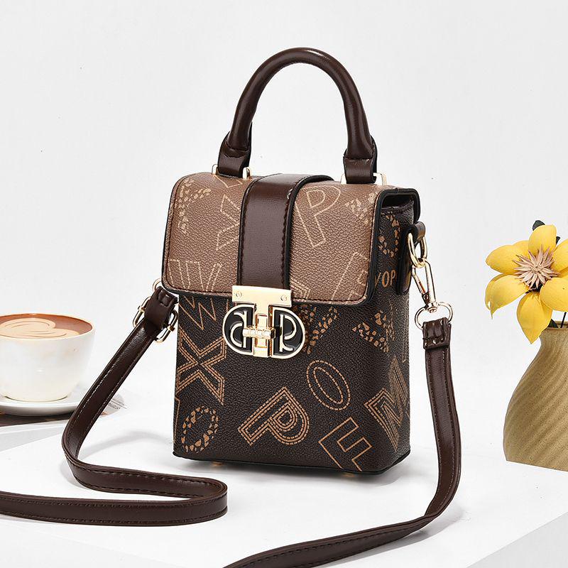 2025 Trendy Women s Compact Crossbody Bag - Spring/Summer Versatile Lightweight Shoulder Bag
2025 Trendy Women s Compact Crossbody Bag - Spring/Summer Versatile Lightweight Shoulder Bag