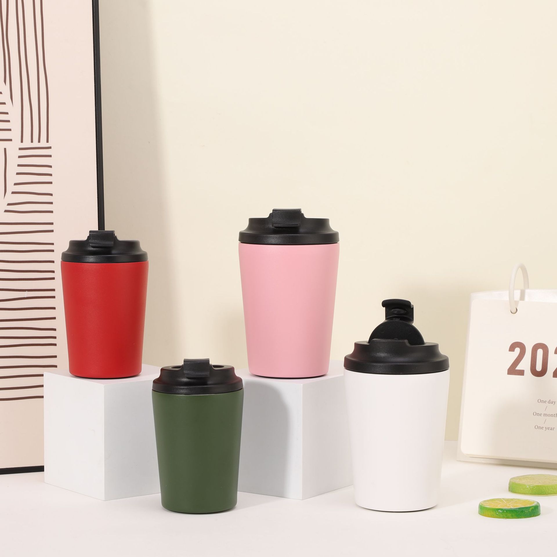 304 Stainless Steel Thermos Cup Portable, Compact Scale 12Oz Coffee Cup Outdoor Car Direct Drinking Milk Cup 360ml червоний
304 Stainless Steel Thermos Cup Portable, Compact Scale 12Oz Coffee Cup Outdoor Car Direct Drinking Milk Cup 360ml червоний