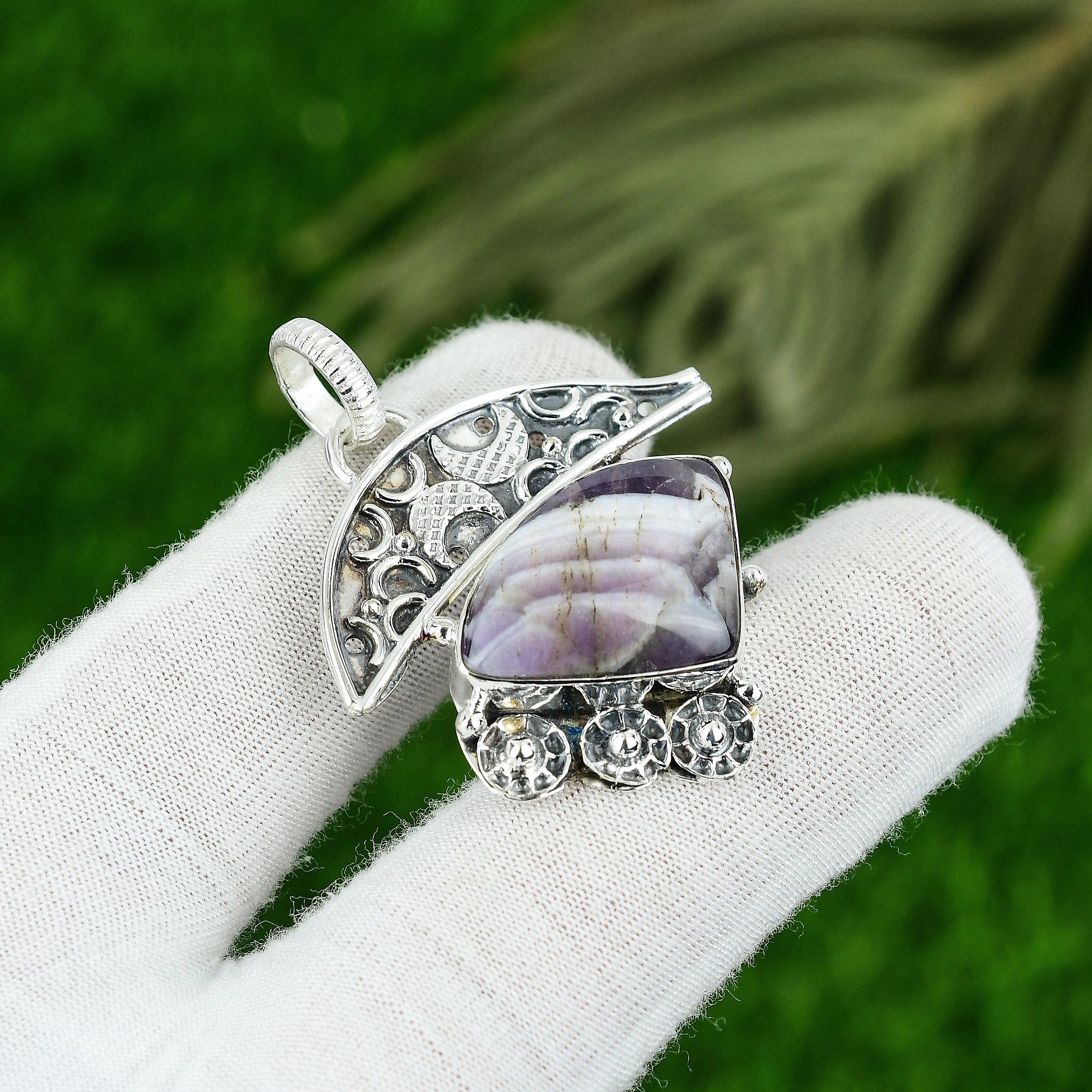 925 Sterling Silver Natural Chevron Amethyst Engagement Handmade Pendant Jewelry
925 Sterling Silver Natural Chevron Amethyst Engagement Handmade Pendant Jewelry