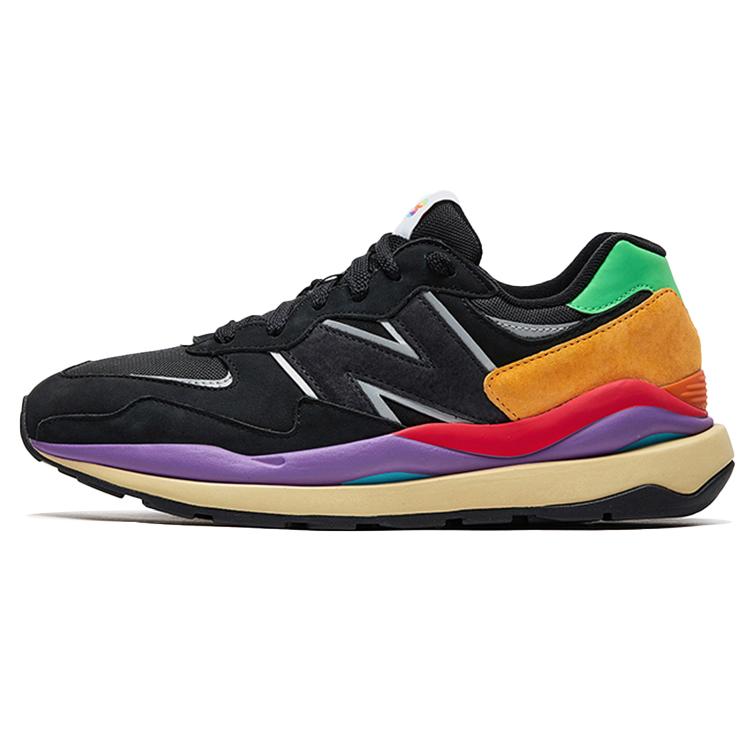 New Balance 57/40 Black Vivid Cactus 43
New Balance 57/40 Black Vivid Cactus 43