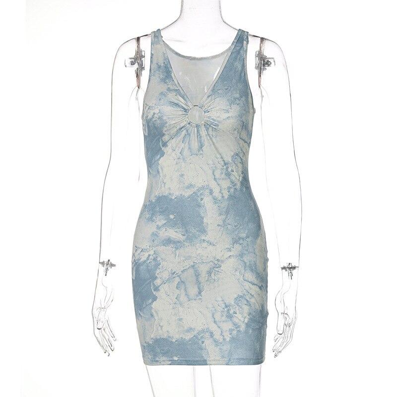 Элегантное облегающее сексуальное женское платье для женщин, лето 2022, мини-платья без рукавов с принтом, женский халат Femme Ladies Vestidos Mujer M камуфляжный
Элегантное облегающее сексуальное женское платье для женщин, лето 2022, мини-платья без рукавов с принтом, женский халат Femme Ladies Vestidos Mujer M камуфляжный