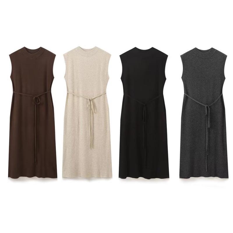 European & American Retro Knitted Sleeveless Long Dress with Women s Fashion Waist Belt - Autumn Collection L
European & American Retro Knitted Sleeveless Long Dress with Women s Fashion Waist Belt - Autumn Collection L