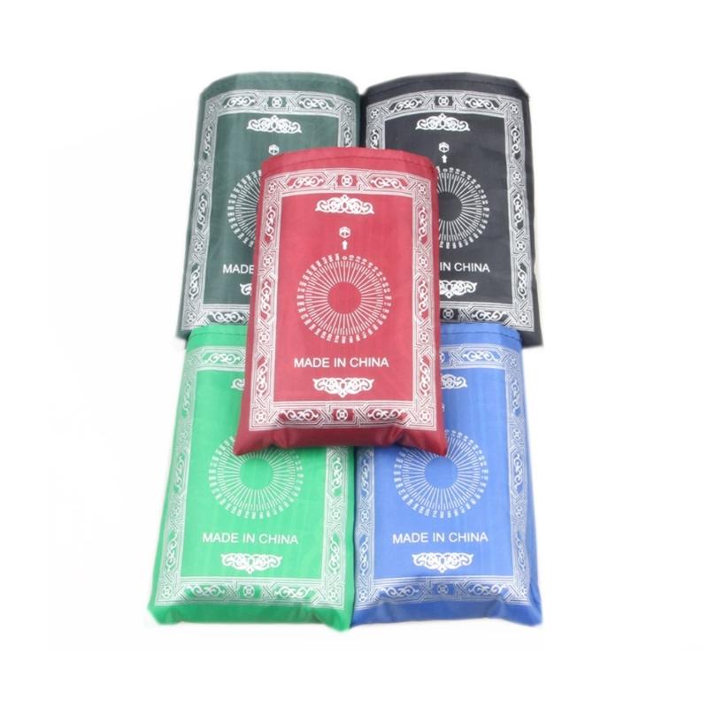 5pcs Islamic Travel Prayer Mat Set Optional Compassed Waterproofie Polyester Prayer Carpet With Large Carry Bag 60x100cm
5pcs Islamic Travel Prayer Mat Set Optional Compassed Waterproofie Polyester Prayer Carpet With Large Carry Bag 60x100cm