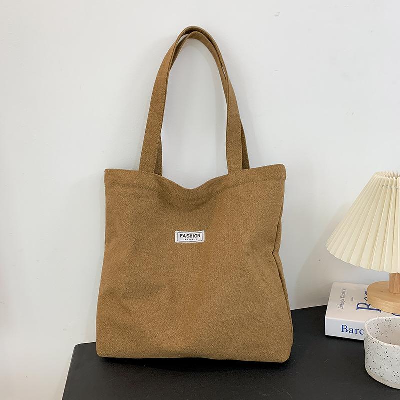 Thickened washed canvas bag Women s large-capacity tote bag Simple commuter portable Oxford cloth large bag Shoulder bag
Thickened washed canvas bag Women s large-capacity tote bag Simple commuter portable Oxford cloth large bag Shoulder bag