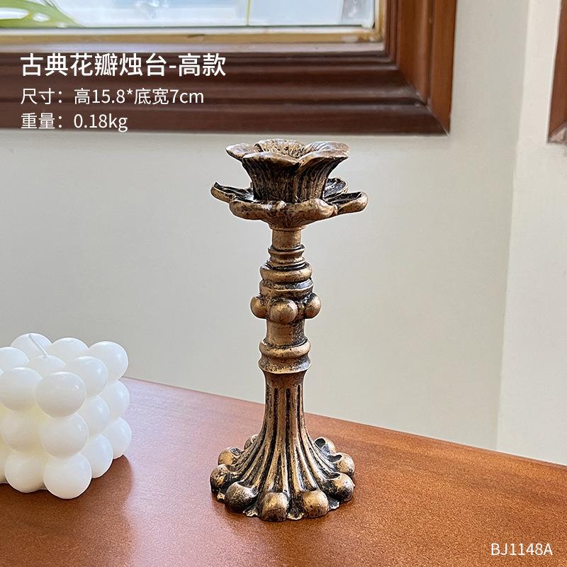 Vintage French Gold Candelabra, European Retro Candle Stand for Wedding Decor, Antique Style Display Prop for Home
Vintage French Gold Candelabra, European Retro Candle Stand for Wedding Decor, Antique Style Display Prop for Home