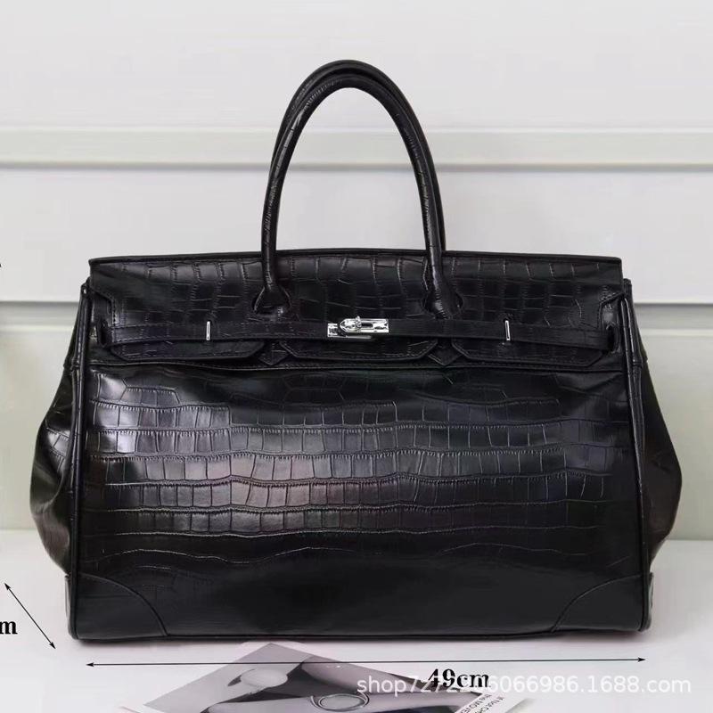 European and American Fashion Casual Men s and Women s Leather Bags Personalized Large Capacity Travel Bags Trendy Handbags 48x23x33cm
European and American Fashion Casual Men s and Women s Leather Bags Personalized Large Capacity Travel Bags Trendy Handbags 48x23x33cm