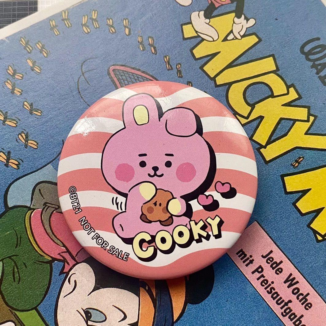 Bt21 Cute Animation Brooch Creative Round Badge Pin Suitable For Backpack Bag Fashionable Collar Pin Decoration Collectible Present
Bt21 Cute Animation Brooch Creative Round Badge Pin Suitable For Backpack Bag Fashionable Collar Pin Decoration Collectible Present