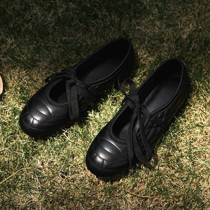 Leather super soft lambskin niche French retro silver ballet shoes Mary Jane shoes flat single shoes women s small leather shoes 35
Leather super soft lambskin niche French retro silver ballet shoes Mary Jane shoes flat single shoes women s small leather shoes 35