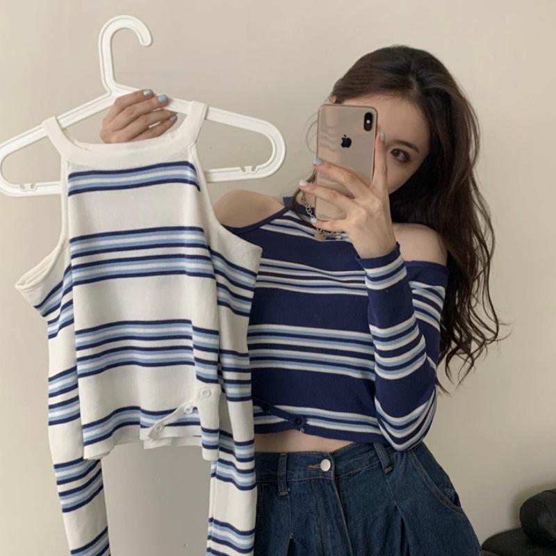 Women s Knitted Halter Neck Off-Shoulder Striped Sweater, Long Sleeve, Perfect for Spring and Autumn One Size белый
Women s Knitted Halter Neck Off-Shoulder Striped Sweater, Long Sleeve, Perfect for Spring and Autumn One Size белый