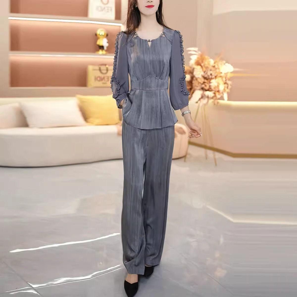 Stylish Spring 2025 Wide-Leg Pants & Top Set: Chic, Age-Defying, Slimming Two-Piece for Mom 4XL (suggested 145-160 lbs)
Stylish Spring 2025 Wide-Leg Pants & Top Set: Chic, Age-Defying, Slimming Two-Piece for Mom 4XL (suggested 145-160 lbs)