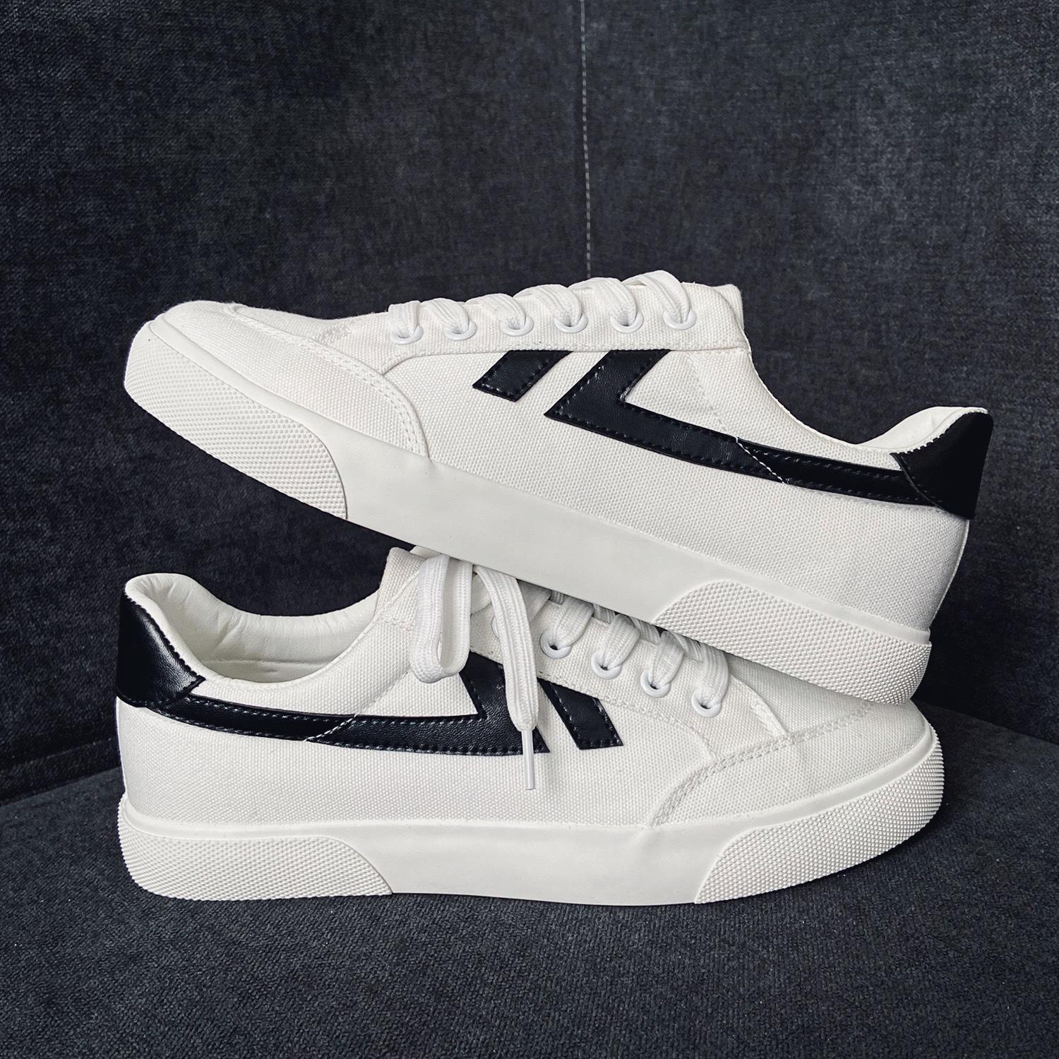 2025 canvas shoes summer student tide brand low-top shoes ins trend casual little white shoes couple Hong Kong style board shoes 40 female
2025 canvas shoes summer student tide brand low-top shoes ins trend casual little white shoes couple Hong Kong style board shoes 40 female