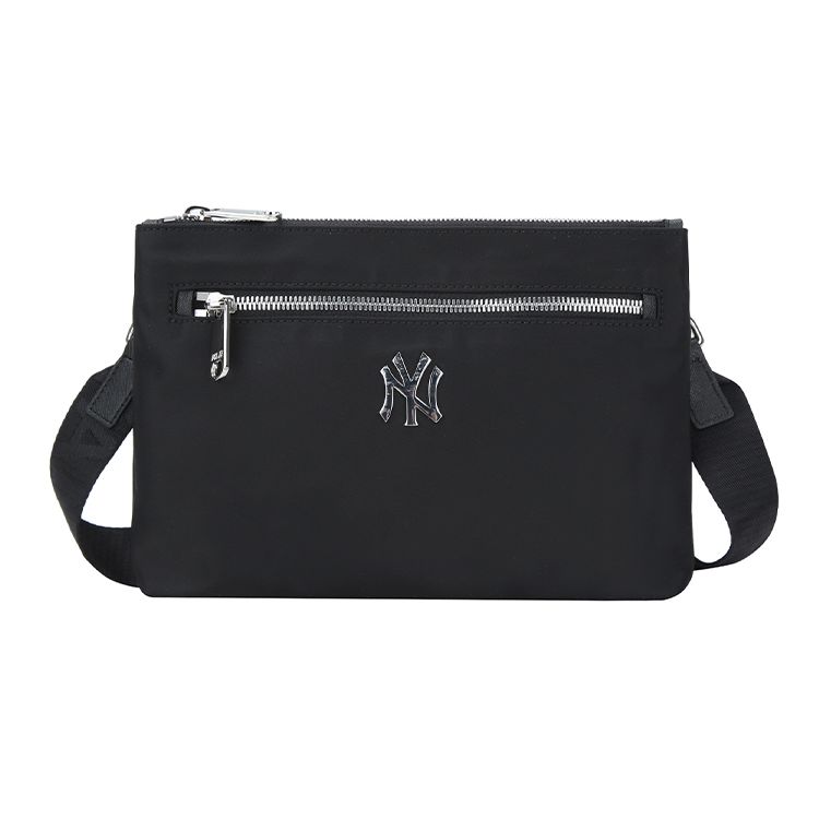 MLB New York Yankees Silver Logo Zipper Nylon Shoulder Crossbody Bag Unisex bags Black 32BGD9011-50L One Size
MLB New York Yankees Silver Logo Zipper Nylon Shoulder Crossbody Bag Unisex bags Black 32BGD9011-50L One Size