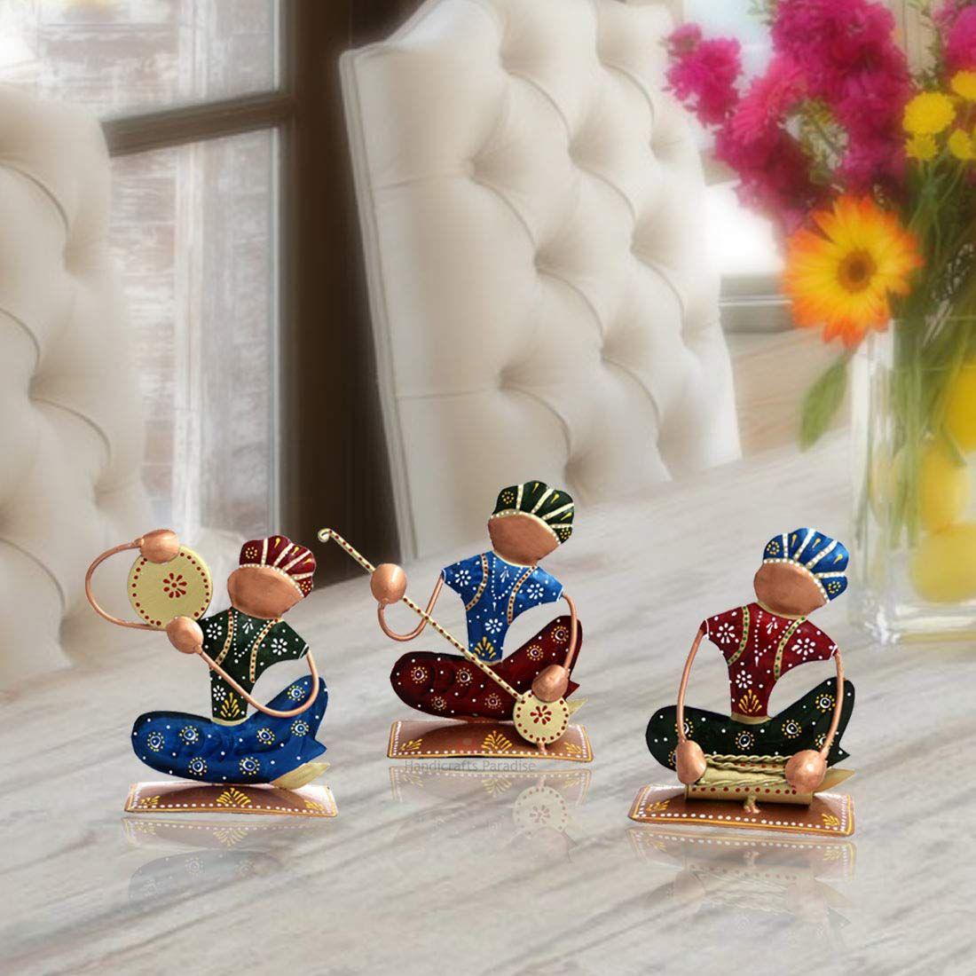 Rajasthani Musicians Handmade decorative gift item showpiece in Iron for Home Décor - 5.5 inch
Rajasthani Musicians Handmade decorative gift item showpiece in Iron for Home Décor - 5.5 inch