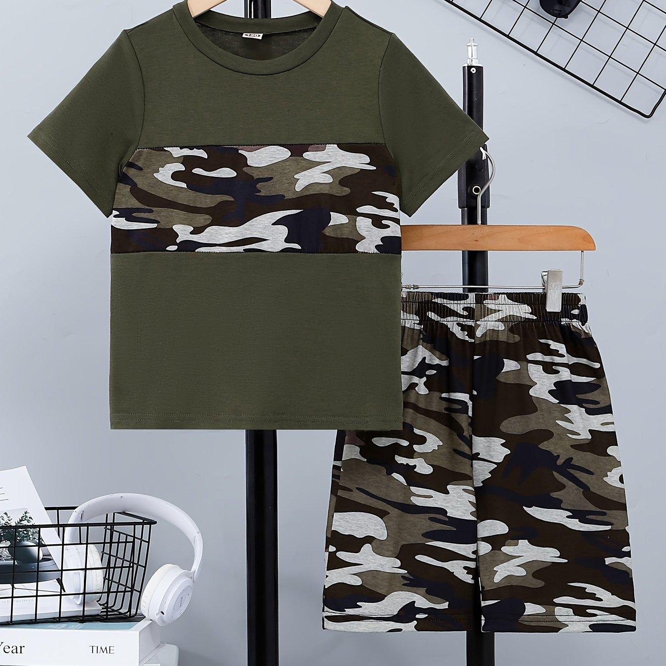 Повсякденна футболка з короткими рукавами з камуфляжними швами та шорти з повним принтом для хлопчиків із 2 предметів, зручний літній дитячий одяг 140
Повсякденна футболка з короткими рукавами з камуфляжними швами та шорти з повним принтом для хлопчиків із 2 предметів, зручний літній дитячий одяг 140