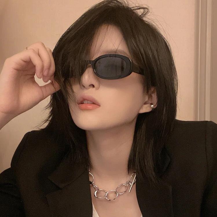 Солнцезащитные очки Retro Oval, женские солнцезащитные очки Tide Hong Kong Style Cat Eye, мужские танцевальные уличные съемки As shown in the picture
Солнцезащитные очки Retro Oval, женские солнцезащитные очки Tide Hong Kong Style Cat Eye, мужские танцевальные уличные съемки As shown in the picture