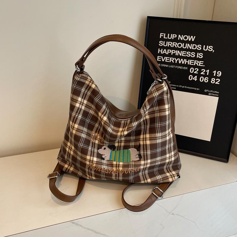 Рюкзак большой емкости, женская сумка для поездок на работу, клетчатая сумка-тоут с рисунком щенка, сумка под мышкой
Рюкзак большой емкости, женская сумка для поездок на работу, клетчатая сумка-тоут с рисунком щенка, сумка под мышкой