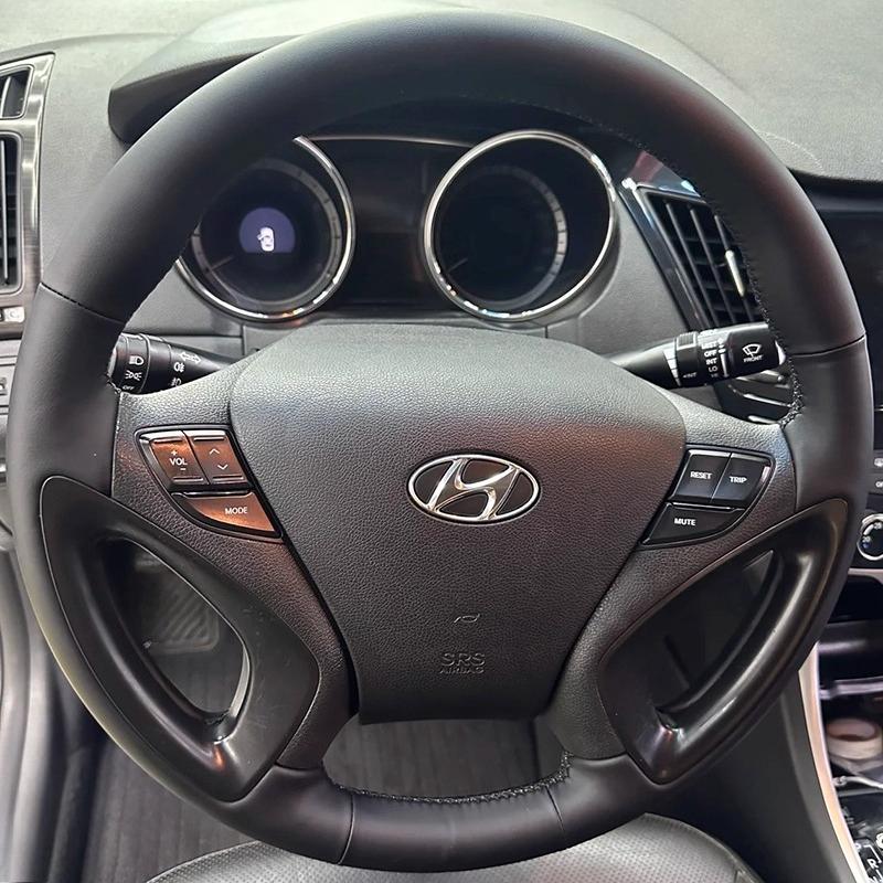 Для Hyundai Sonata 8 2011-2014 ручної роботи Чорно-Червона шкіра нековзна накладка на кермо автомобіля 3
Для Hyundai Sonata 8 2011-2014 ручної роботи Чорно-Червона шкіра нековзна накладка на кермо автомобіля 3