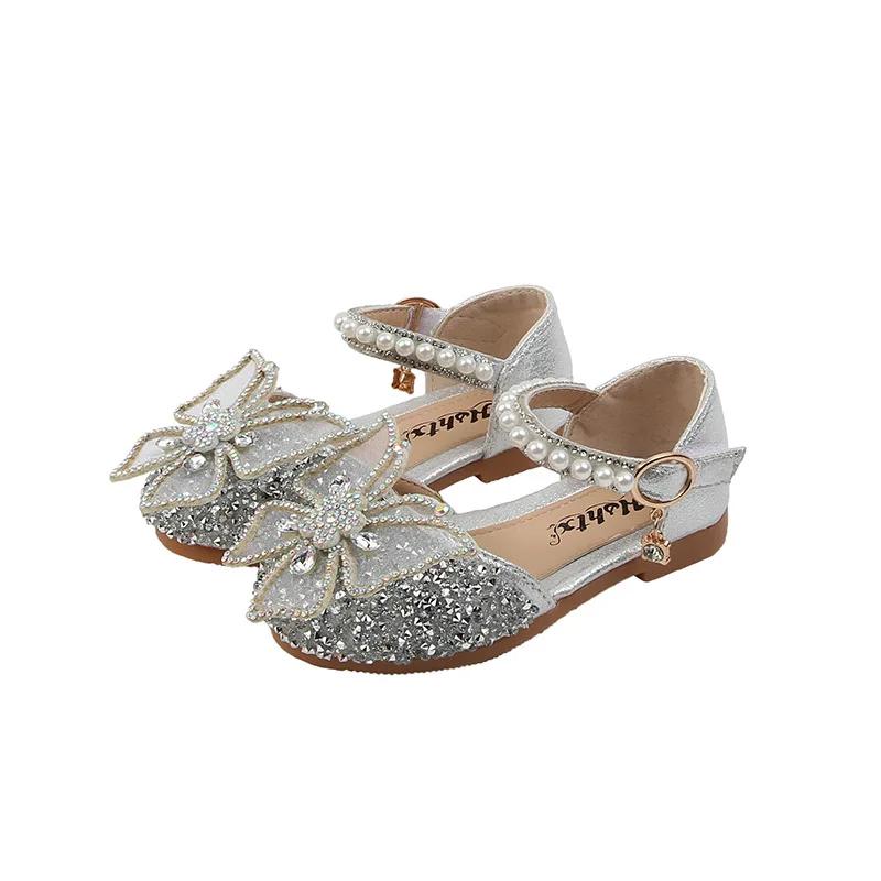 Large Crystal Bow Tie Kids Shoes for Girl Princess Beading Mary Jane Shoes Bling Prom Children Girls Designer Shoes I10294 21 серебряный
Large Crystal Bow Tie Kids Shoes for Girl Princess Beading Mary Jane Shoes Bling Prom Children Girls Designer Shoes I10294 21 серебряный