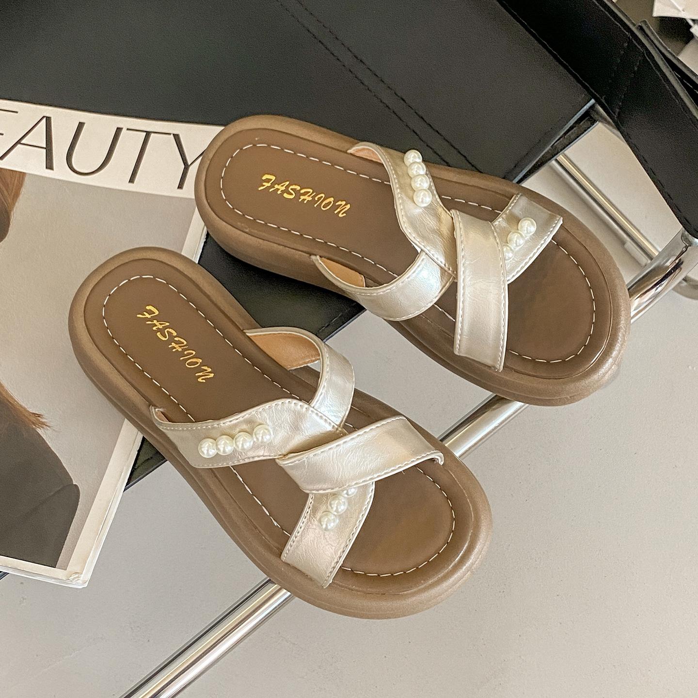 Crossed platform slippers female 2025 summer new with skirt fairy wind beaded casual beach cool slippers 40 шампанского
Crossed platform slippers female 2025 summer new with skirt fairy wind beaded casual beach cool slippers 40 шампанского