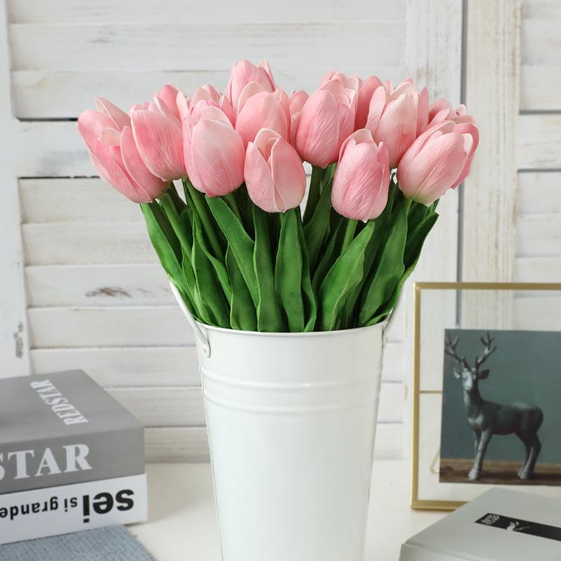 5PCS Pu Mini tulip моделювання квітка весілля вечірка святкування прикраси будинку моделювання завод штучні квіти в стилі сенсорний тюльпан темно-рожевого кольору
5PCS Pu Mini tulip моделювання квітка весілля вечірка святкування прикраси будинку моделювання завод штучні квіти в стилі сенсорний тюльпан темно-рожевого кольору
