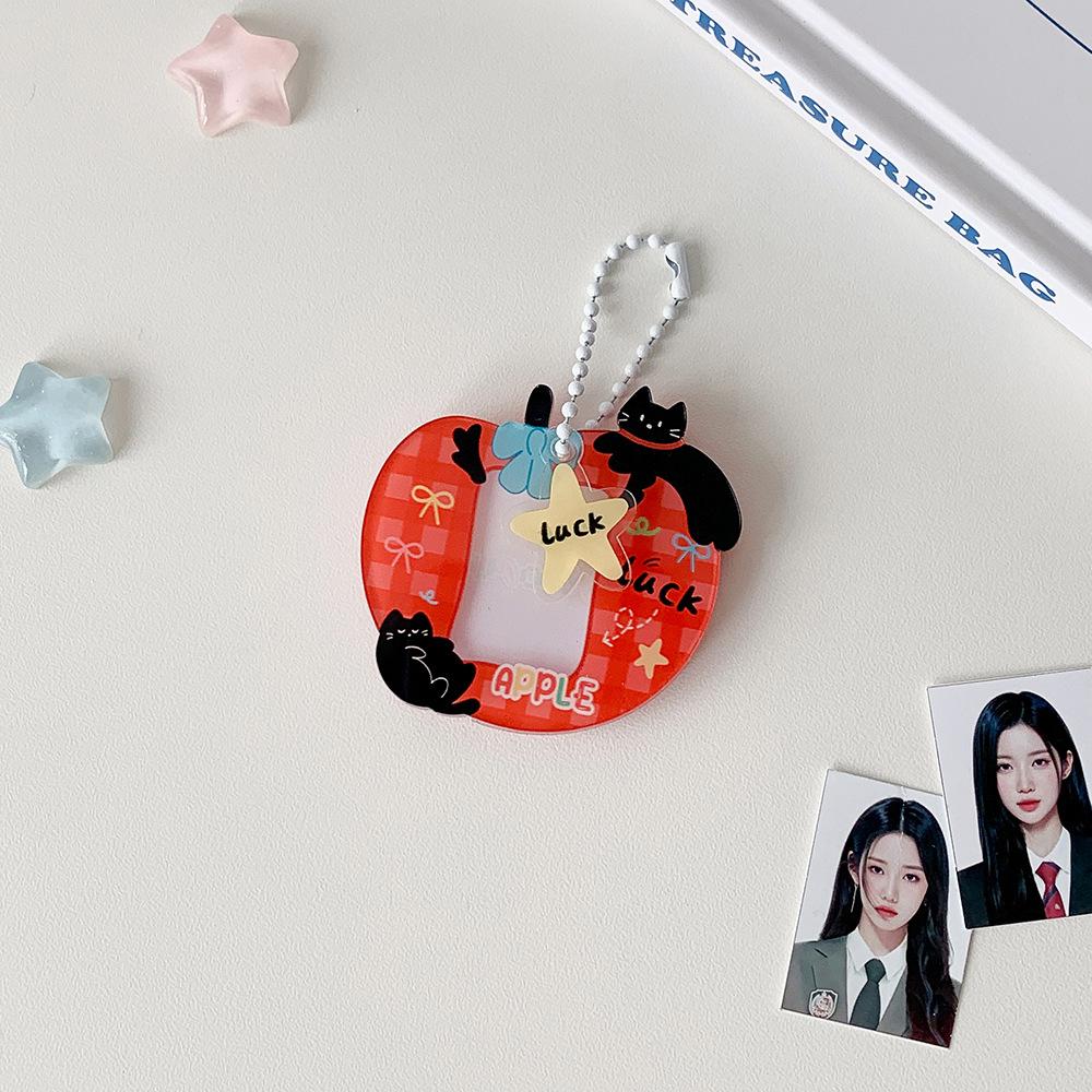 Photo Frame Keychain Simple Photocard Case Keychain 1 Inch Photo Organizer Lightweight Pendant Keychain For Keys Student Use Bag червоний
Photo Frame Keychain Simple Photocard Case Keychain 1 Inch Photo Organizer Lightweight Pendant Keychain For Keys Student Use Bag червоний