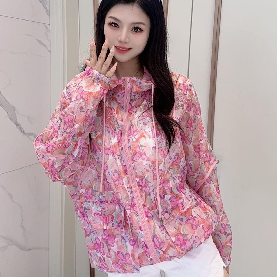 Женский кардиган с капюшоном из летнего ледяного шелка в корейском стиле для защиты от солнца - Свободный крой, Тонкая цветочная отделка, Повседневный и универсальный Medium розы красного
Женский кардиган с капюшоном из летнего ледяного шелка в корейском стиле для защиты от солнца - Свободный крой, Тонкая цветочная отделка, Повседневный и универсальный Medium розы красного