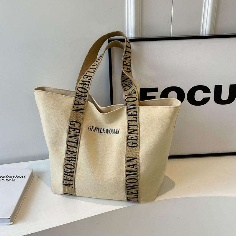 Large Capacity Thai Street Style Nylon Tote Bag For Women In Black Beige Grey Khaki хакі
Large Capacity Thai Street Style Nylon Tote Bag For Women In Black Beige Grey Khaki хакі