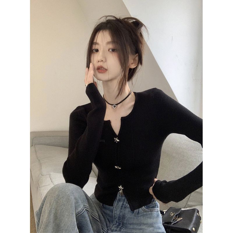 Вязаный топ с V-образным вырезом, одежда на весну и осень, стильный нишевый стиль, базовая футболка Black M Suggested 47.50 kg-52.50 kg
Вязаный топ с V-образным вырезом, одежда на весну и осень, стильный нишевый стиль, базовая футболка Black M Suggested 47.50 kg-52.50 kg