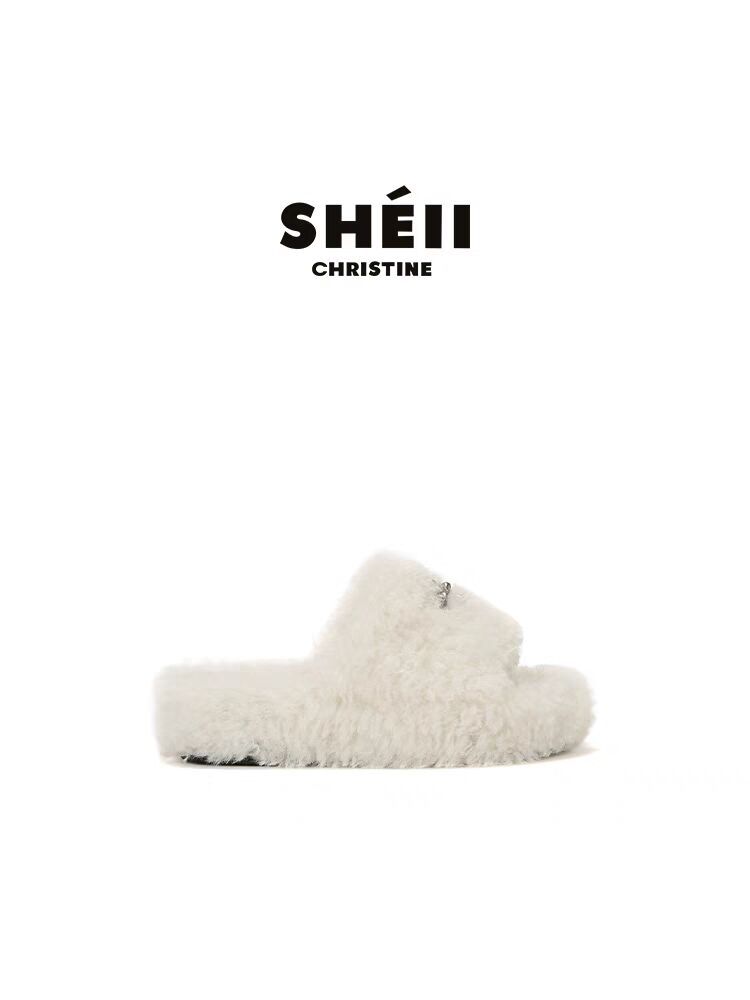 У Сюаньи такие же черные пушистые тапочки SMFK с крестообразным цветком из овечьей шерсти, пушистые тапочки на толстой подошве. 31 белый
У Сюаньи такие же черные пушистые тапочки SMFK с крестообразным цветком из овечьей шерсти, пушистые тапочки на толстой подошве. 31 белый