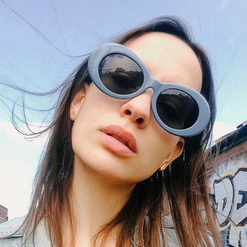 Ретро красочные очки в маленькой оправе Ретро оттенки овальные солнцезащитные очки для женщин Солнцезащитные очки 90-х годов Очки
Ретро красочные очки в маленькой оправе Ретро оттенки овальные солнцезащитные очки для женщин Солнцезащитные очки 90-х годов Очки