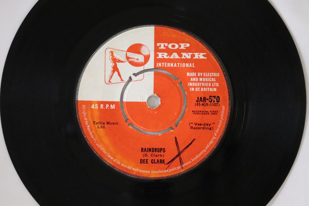 7inch Record DEE CLARK - Raindrops / I Want To Love You JAR570 Top Rank Intern 1961 UK Rock Used
7inch Record DEE CLARK - Raindrops / I Want To Love You JAR570 Top Rank Intern 1961 UK Rock Used