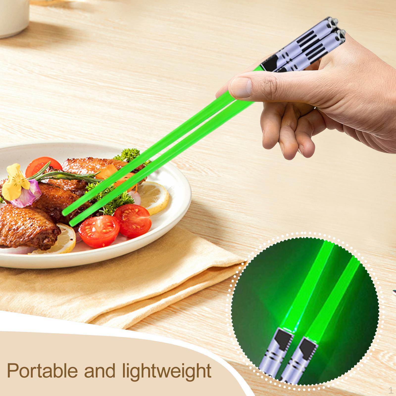 Светящиеся палочки многоразового использования со световым режимом и отсеком для батареек, подходят для вечеринок зелёный
Светящиеся палочки многоразового использования со световым режимом и отсеком для батареек, подходят для вечеринок зелёный