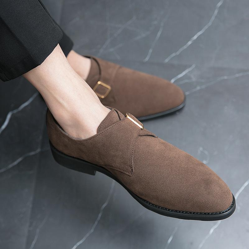 Fashion top men s leather shoes 2025 spring and autumn new anti-velvet leather business men s shoes 38-46 dress performance leather shoes 38 чорний
Fashion top men s leather shoes 2025 spring and autumn new anti-velvet leather business men s shoes 38-46 dress performance leather shoes 38 чорний