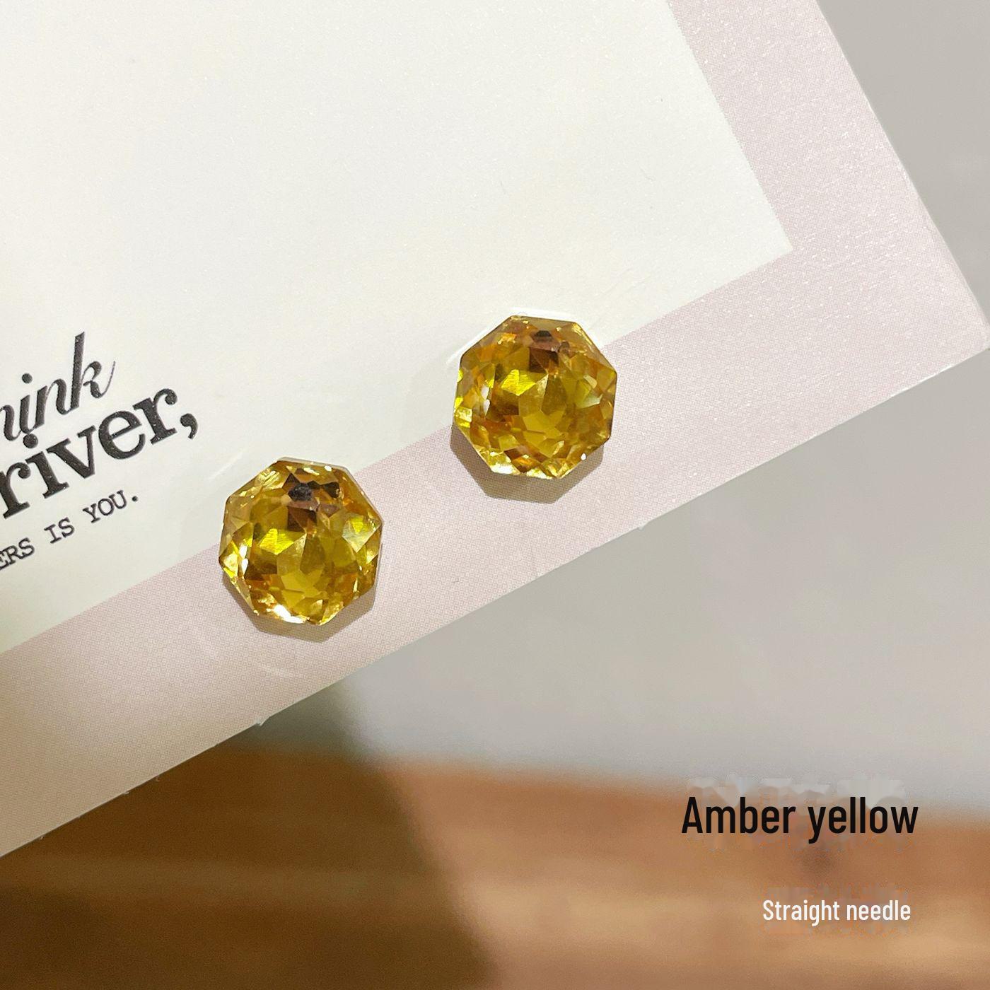 Вспышка Millennium восьмигранные серьги-гвоздики с розой из циркония для женщин - индивидуальный многогранный изысканный дизайн
Вспышка Millennium восьмигранные серьги-гвоздики с розой из циркония для женщин - индивидуальный многогранный изысканный дизайн