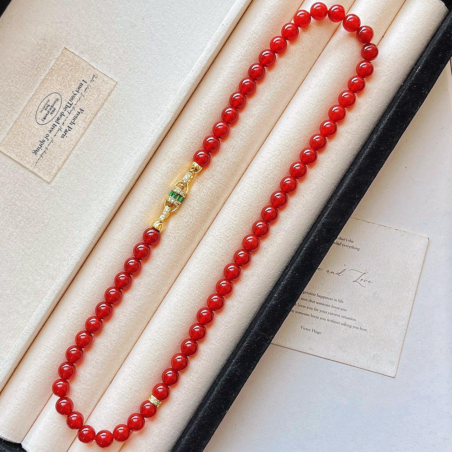 Vintage High Quality 7A Pigeon Blood Red Chalcedony Design Sense Sweater Chain Necklace Collarbone Chain Female
Vintage High Quality 7A Pigeon Blood Red Chalcedony Design Sense Sweater Chain Necklace Collarbone Chain Female